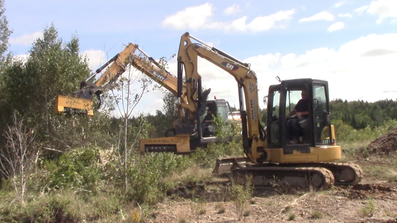 How to Find a Brush Cutter for an Excavator