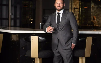 How Many Custom Suits Does a Phoenix Executive Need for a Five-Day Workweek?