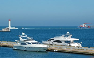 Experience unforgettable getaways with Charter Yacht Rentals Miami, FL, for your next family escape.